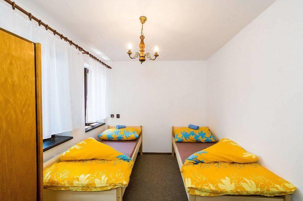 Hostel Havana Cesky Krumlov Exterior photo